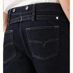 Men R.M. Williams Chester Jean